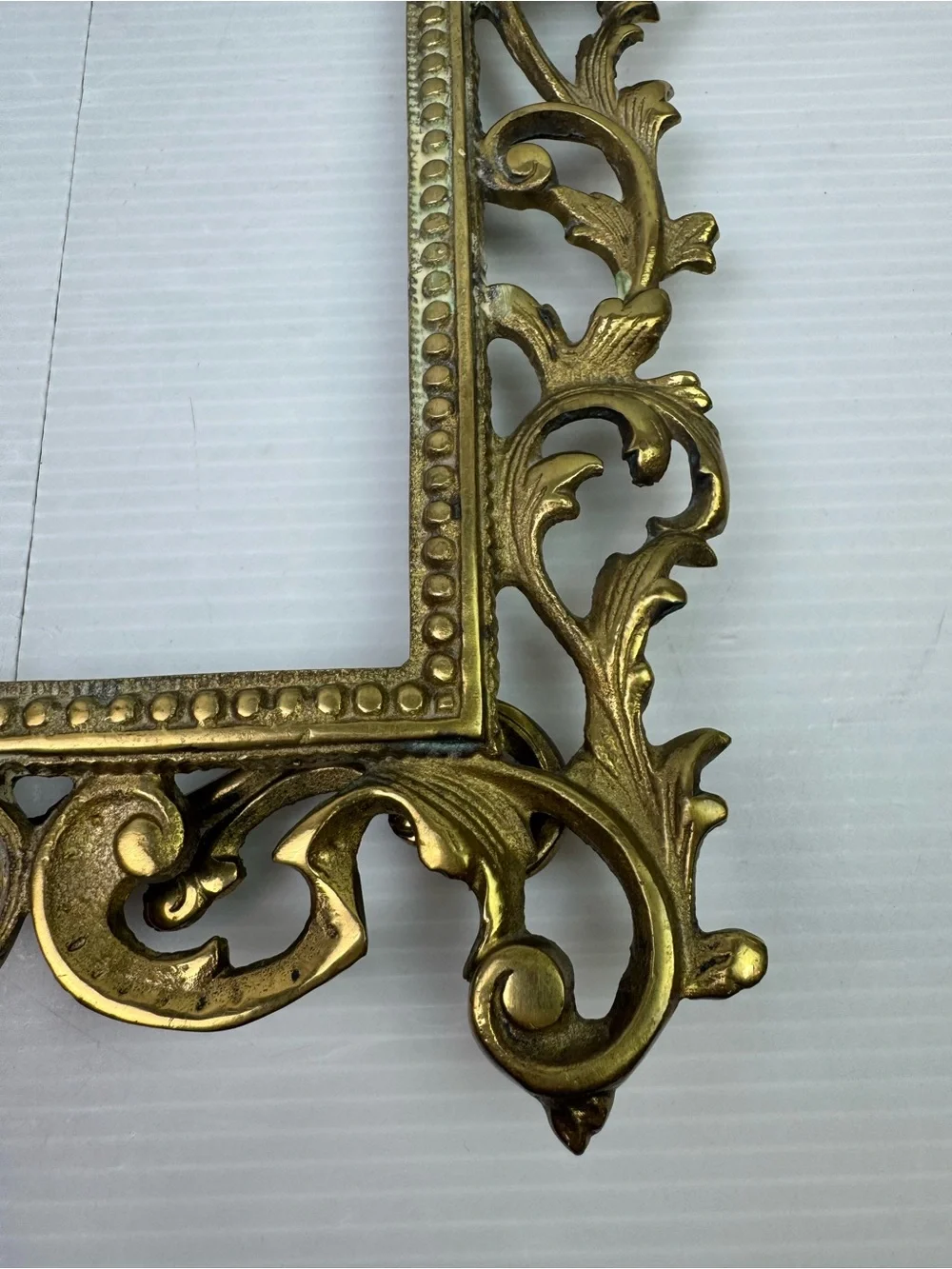 Vintage Cast Brass Picture Frame Rococo Baroque Scrollwork Tabletop Easel Back